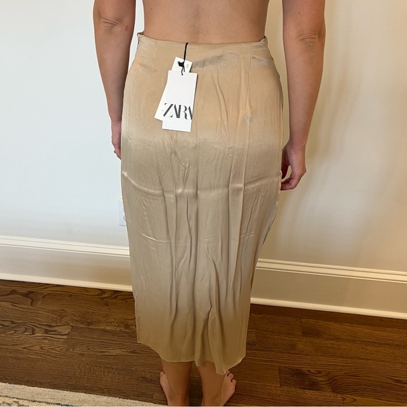 Zara wrap skirt - Picture 2 of 3